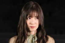 松岡茉優