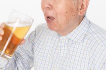 「検査前日だけ禁酒」にあまり意味はない