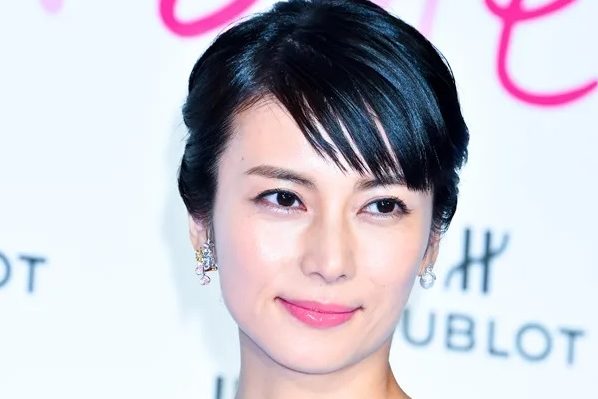 初の朝ドラでも存在感 わが道をゆく柴咲コウの強さと危うさ Newsポストセブン