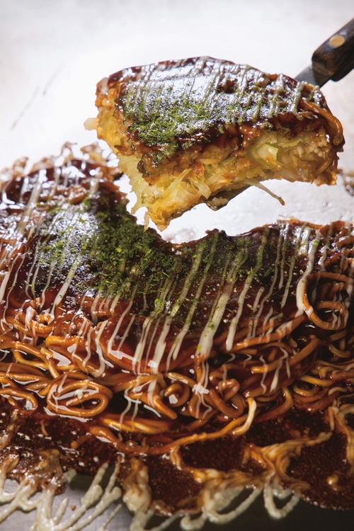 『ぷくいち』の「府中焼き・豚玉」