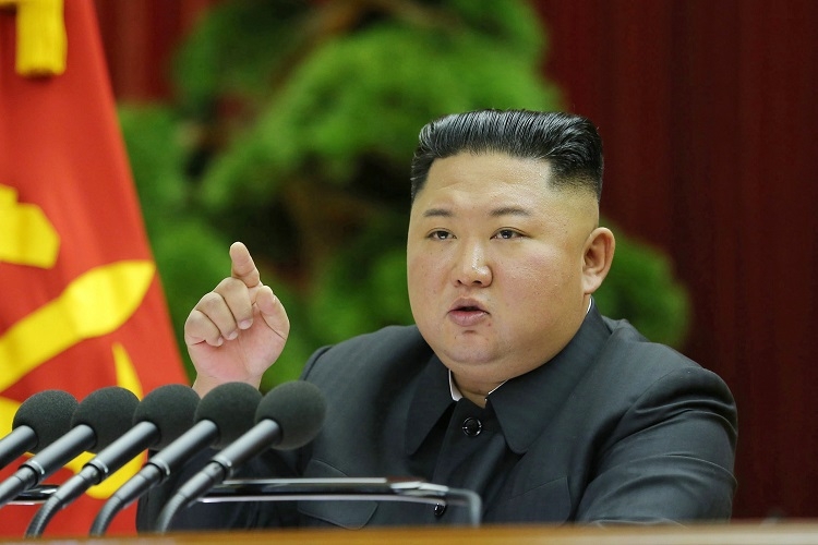 大量に購入した電化製品をどうするのか（写真は金正恩氏／時事通信フォト）