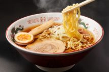 中学生の息子を成長させた「1人でラーメン屋を巡る」大冒険