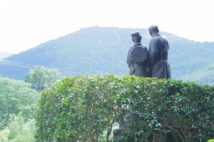 初めて旅行サイトを使った60代男性の失敗談 旅先でパニックに