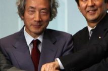 安倍首相、辞職を否定 小泉元首相の「辞任すべき」発言に