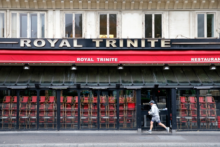 フランスではレストランの再開は早くても6月になる見通し（写真／Getty Images）