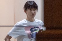 長谷川京子「ヒップトレーニング」の成果　トレーナーも感嘆──NEWSポストセブン2020年白Tシャツおしゃれ部門3位