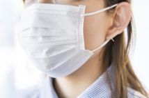 コロナ禍おこもりで睡眠・食事が健康的に、肌荒れ改善も