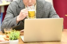 家で飲んだほうが気楽と考える人も多い