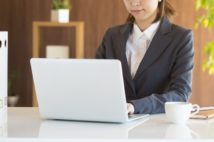 出社せぬまま初任給… コロナ禍の新入社員たちの不安とモヤモヤ