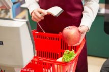 コロナ感染リスクがあるスーパーの店員 危険手当を要求できる?