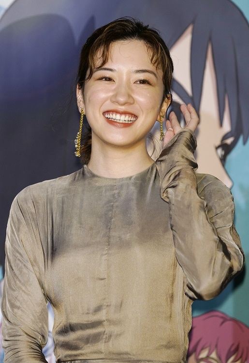 石原さとみ 母親役に初挑戦 女子高生役 永野芽郁の義母に Newsポストセブン Part 3