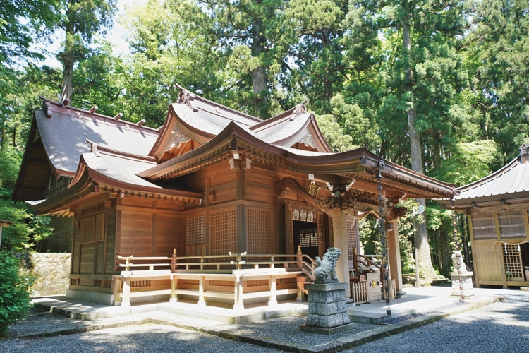 須山口登山道の起点