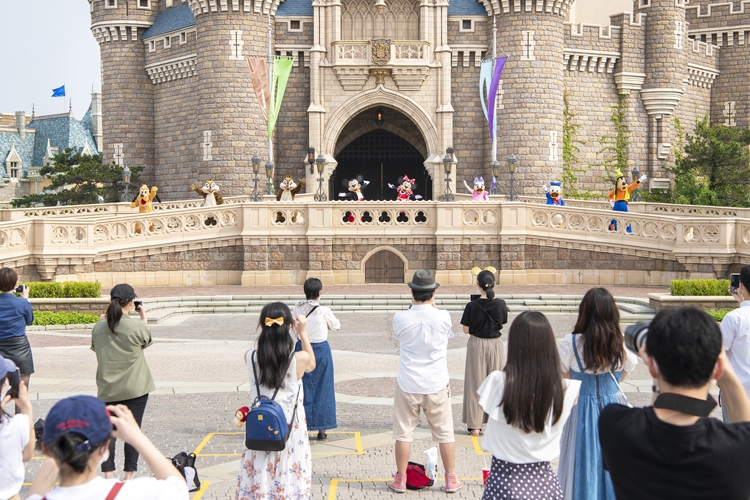 約4か月ぶりに東京ディズニーリゾートが再開（C）Disney