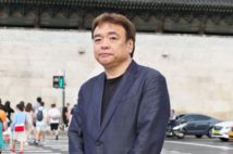 著者近影にマスク姿を指定 井沢元彦氏「歴史家のこだわり」