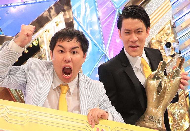 大御所芸人とも渡り合う“第7世代”の旗手、霜降り明星/吉本興業(時事通信フォト)