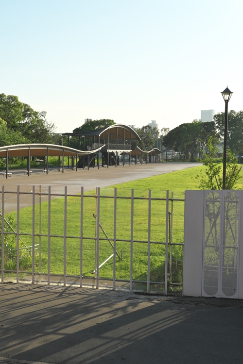 人影はもちろん無い