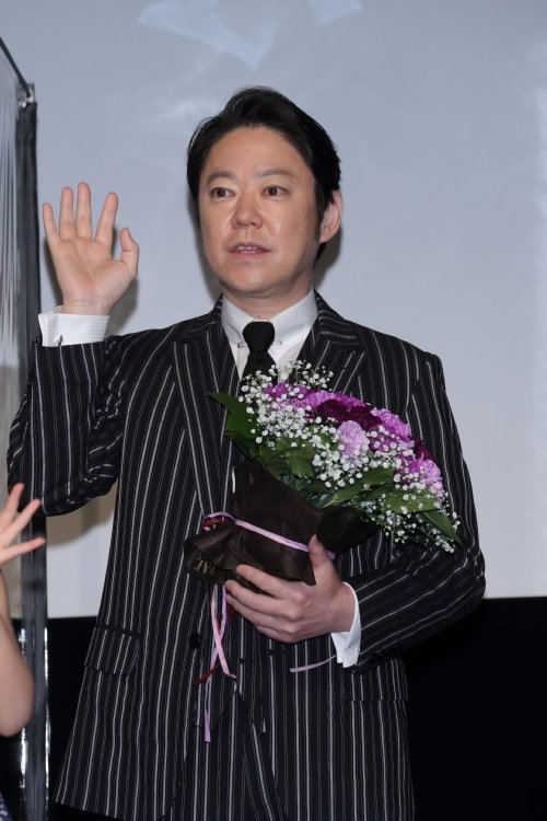 映画『MOTHER マザー』の舞台挨拶に登場した阿部サダヲ