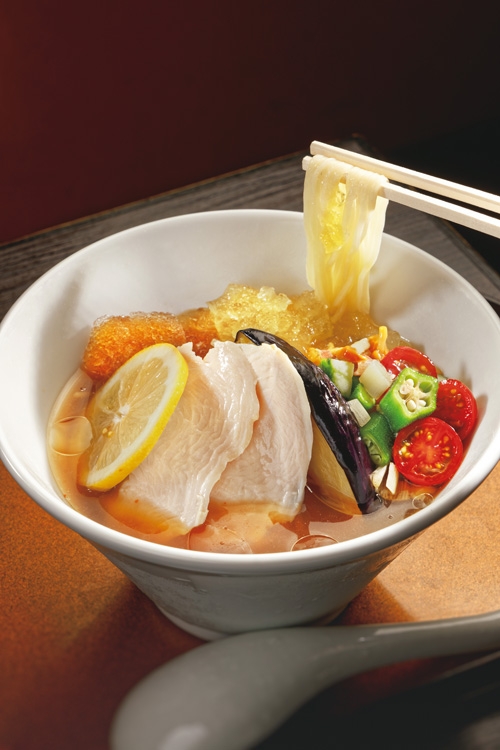 ゆずレモンジュレの冷やし醤油ラーメン　950円