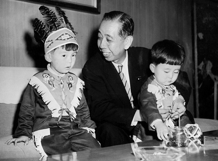 祖父の影響は大きかった（写真／共同通信社）