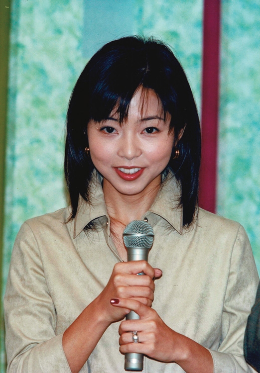 紅白司会の大役も務めた（写真／ロケットパンチ）