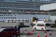 乗員乗客の2割が感染(時事通信フォト)