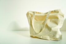 気づけば何個も… 家の中が「エコバッグだらけ」になる人たちの悩み