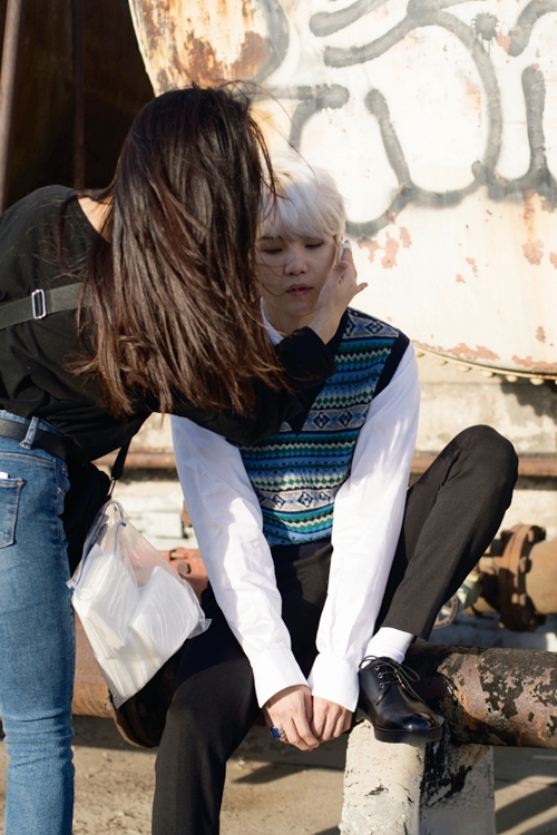 メイク中もイケメン(C)Dispatch