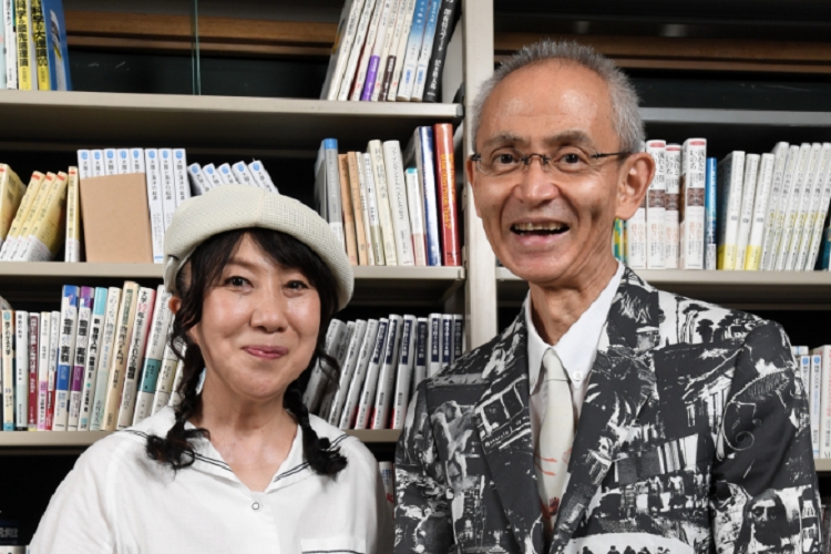 富士山の噴火について室井滋さん（左）が鎌田浩毅さん（右）に聞いた（撮影／杉原照夫）