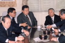 中高年男の白髪 染める か 染めない か 両派の言い分は Newsポストセブン 中高年男の白髪 染める か 染めない か 両派の言い分は Newsポストセブン