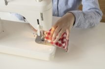 自宅ですき間時間を使ってできる内職 手作りマスクや荷物預かりなど