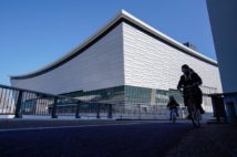 東京五輪中止を推す森永卓郎氏 「競技施設は隔離施設として活用を」