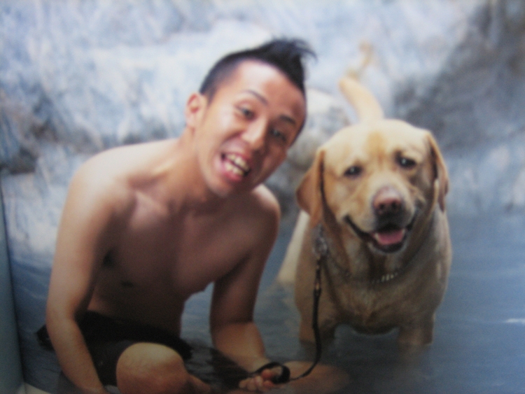 松本さんと旅したまさおくんは悪性リンパ腫で世を去った(写真提供/松本秀樹さん)