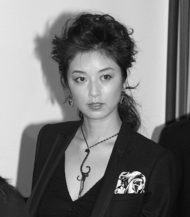 麻田奈美 高岡早紀 柴田倫世 記憶に残る美バストの系譜 Newsポストセブン 麻田奈美 高岡早紀 柴田倫世 記憶に残る美バストの系譜 Newsポストセブン