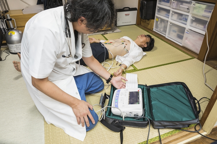 コロナ禍では訪問診療の需要も増える可能性（イメージ）