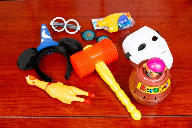 100円ショップで見つけた身近なもので企画を実行