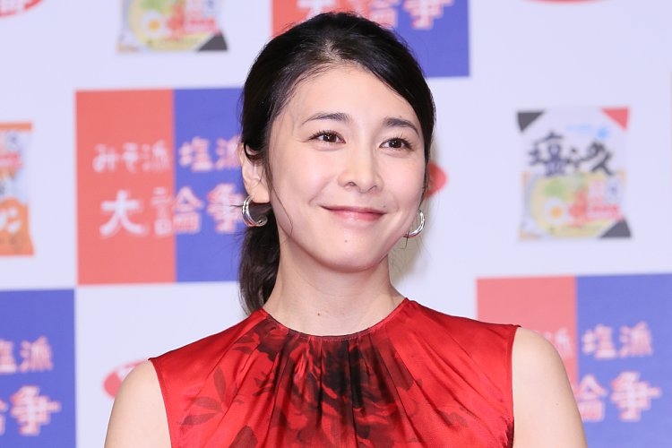 馬 春 竹内 三浦 結子 竹内結子「三浦春馬との差」事務所対応の違いで「明暗」