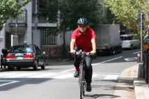 コロナ禍で増える自転車のマナー違反! まちづくりと人に警鐘