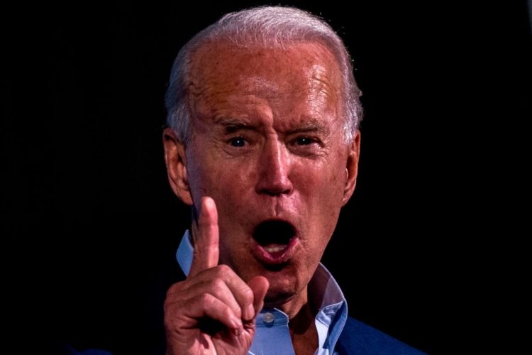 バイデン氏はまさか勝った気でいるのか（AFP＝時事）