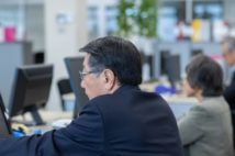 定年後の再就職 別業種で活きるスキルで「中小から大手に転職」ケースも