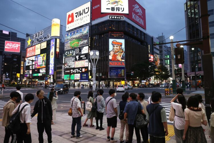 北海道では新型コロナウイルスの感染者数が増加している（時事通信フォト）