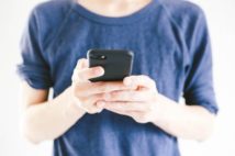 “マスク警察”に無許可でスマホ撮影された 法的対抗手段は?