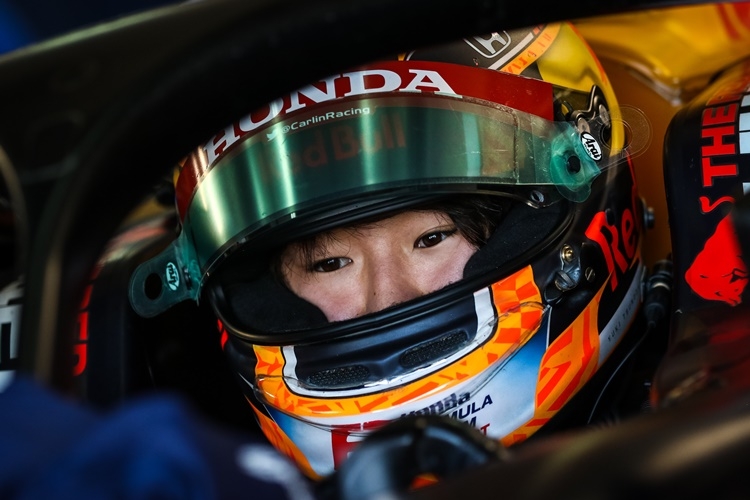 F1への期待がかかる角田裕毅、20歳。海外からの注目度も高いドライバー