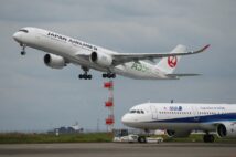 「マイラー」はやきもき…(時事通信フォト)