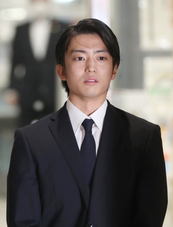 伊藤健太郎は競争の激しい芸能界で生き残れるか（時事通信フォト）