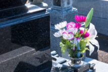 葬儀やお墓の希望を確認　子ができる親の「終活」の手助け
