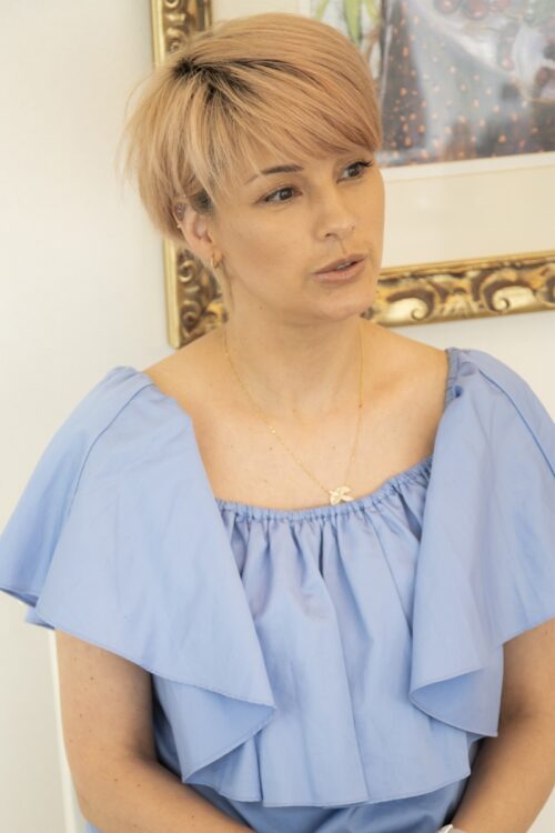 闘病中のアンナさんの世話をできる肉親はいない状況だった