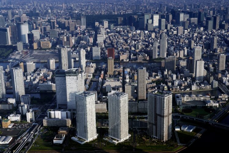 東京・湾岸エリアのタワマン群（時事通信フォト）