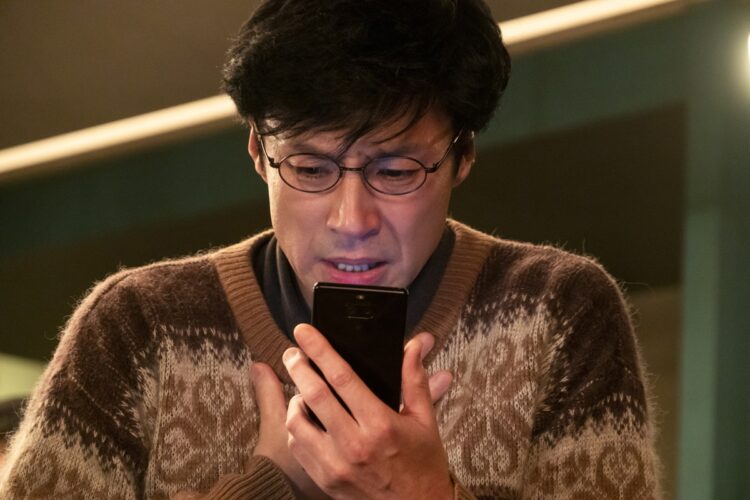 1月8日から全国公開されている映画『おとなの事情　スマホをのぞいたら』（C）2020 Sony PicturesEntertainment(Japan)Inc.All right reserved.