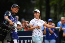 渋野日向子と恩師との間に何が？（左が青木コーチで、2019年の全英女子OP。Getty Images）