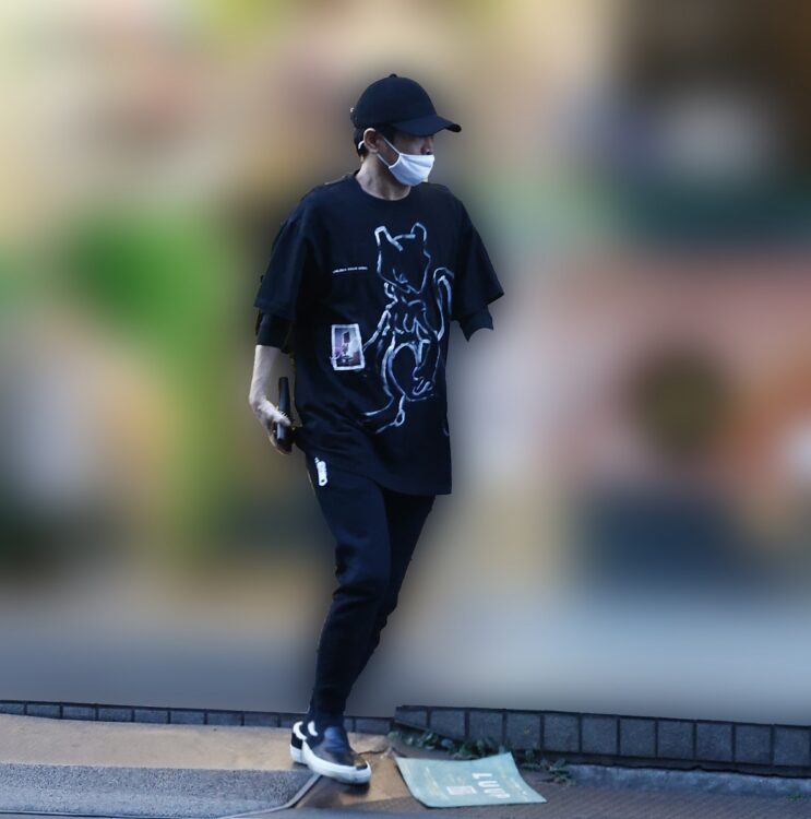 永すぎた春 萩原聖人 事実婚生活10年 人気声優と買い物デート Newsポストセブン Part 3 永すぎた春 萩原聖人 事実婚生活10年 人気声優と買い物デート Newsポストセブン Part 3